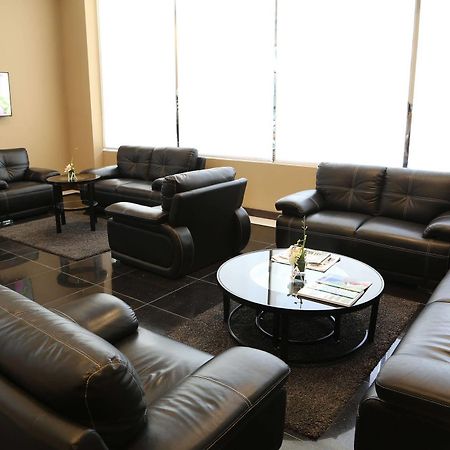 Belle Tower Luxury Apartments Manamah Buitenkant foto