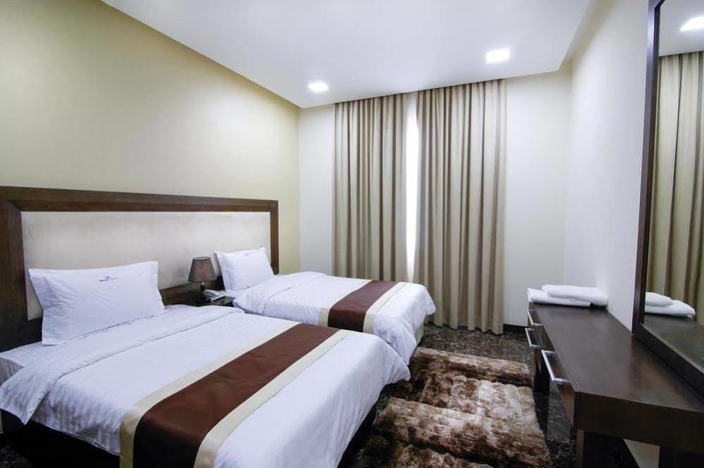Belle Tower Luxury Apartments Manamah Buitenkant foto