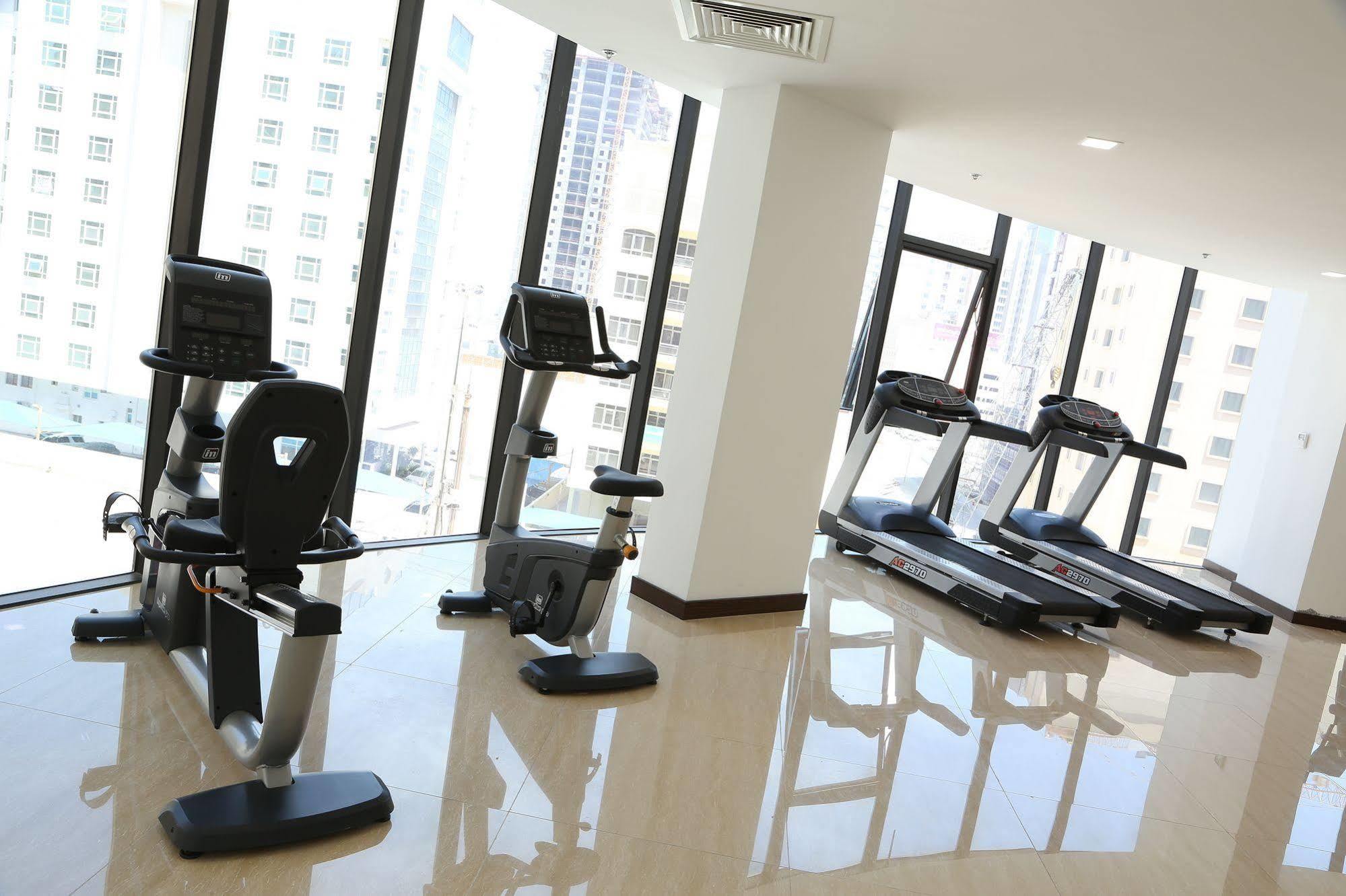 Belle Tower Luxury Apartments Manamah Buitenkant foto